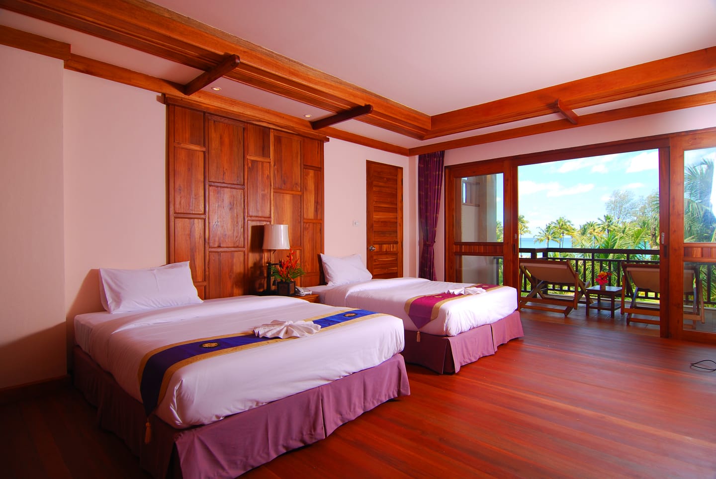 Grand Deluxe Jacuzzi Room